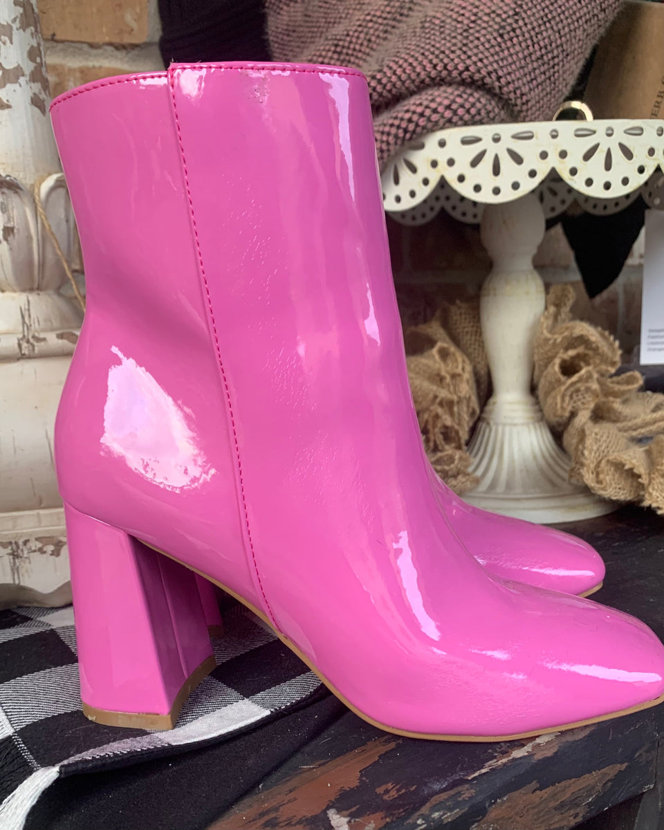 barbie pink boots