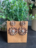 Double Daisy in Metallic Blush