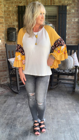 Sweet and Simple Top in Mustard S M