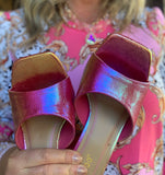 Daphne Heels in Metallic Pink