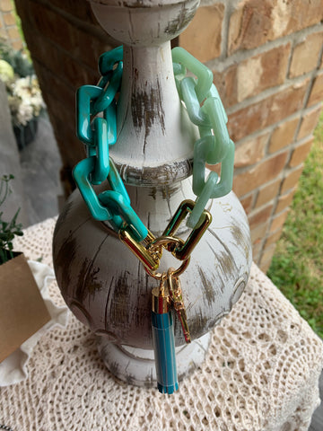 Pretty Turquoise Link Bracelet Keychain